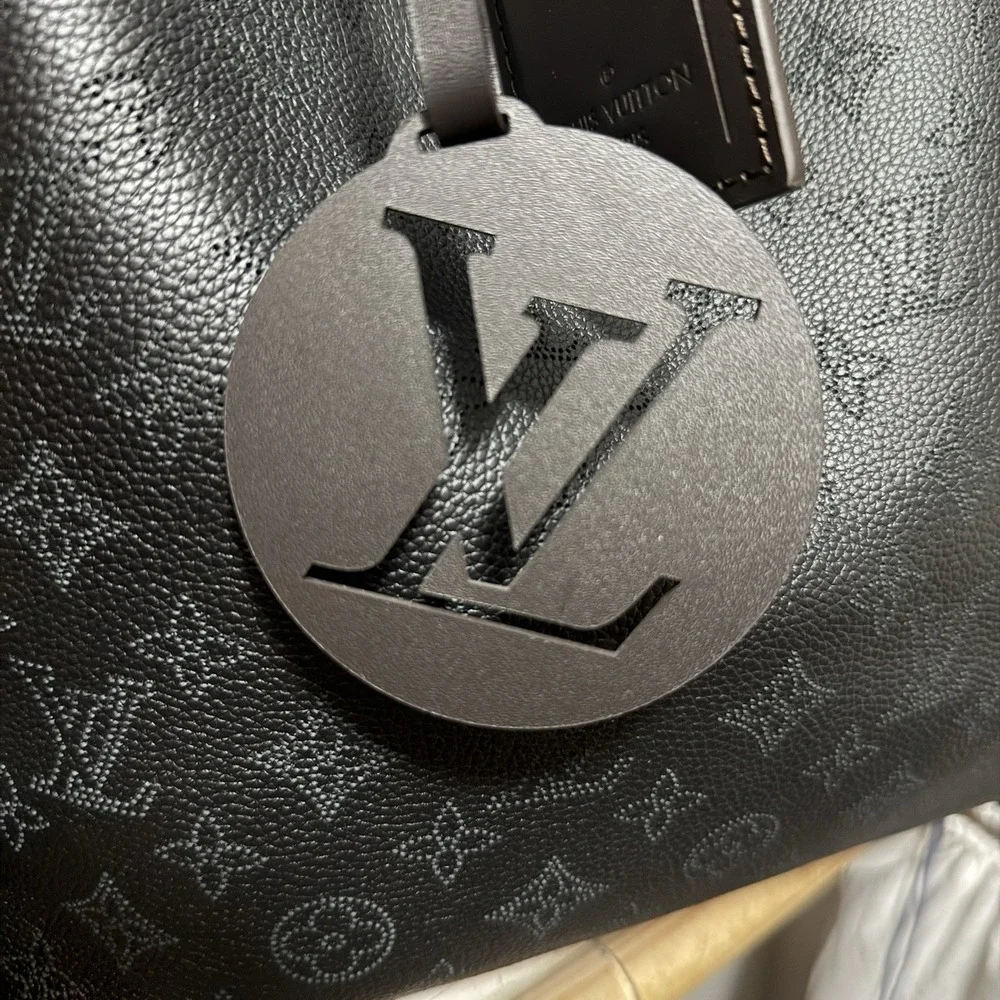 LOUIS VUITTON Carmel Mahina Black Leather Hobo Bag Perforated Logo New &Unused